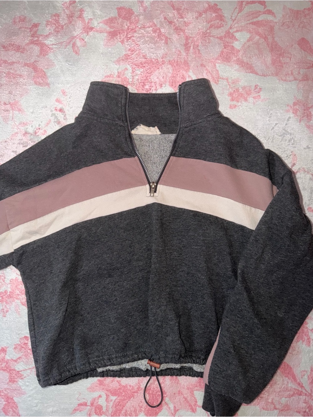 Pink Republic Charcoal Crop Pullover with Mauve and Cream Chevron